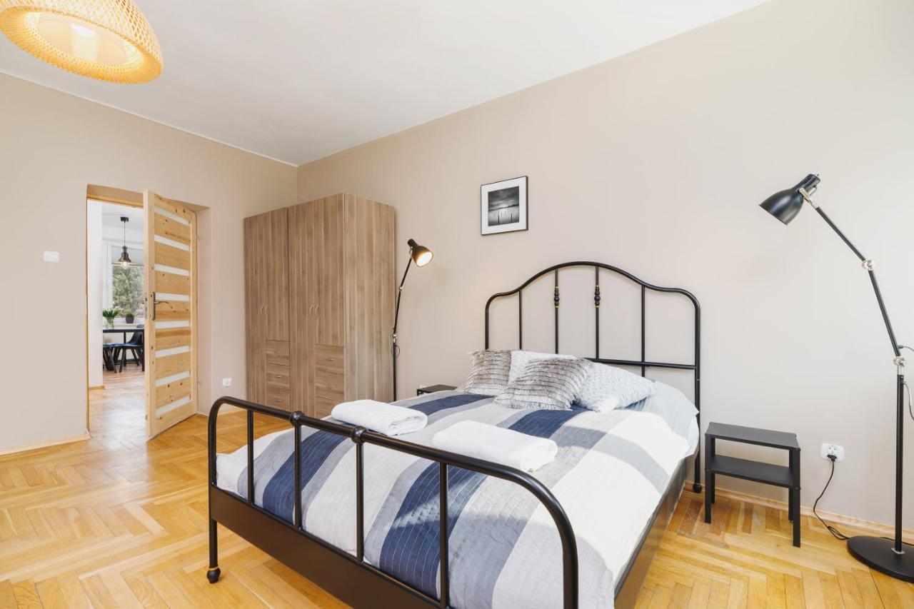 Apartments Cracow Chopina By Noclegi Renters Cracovia Esterno foto